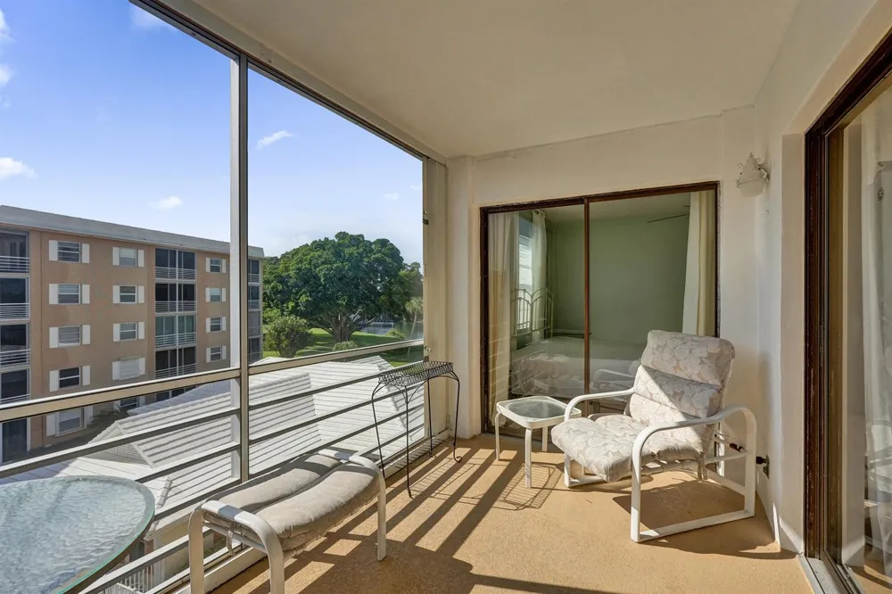 308 GOLFVIEW ROAD #406 North Palm Beach, FL 33408