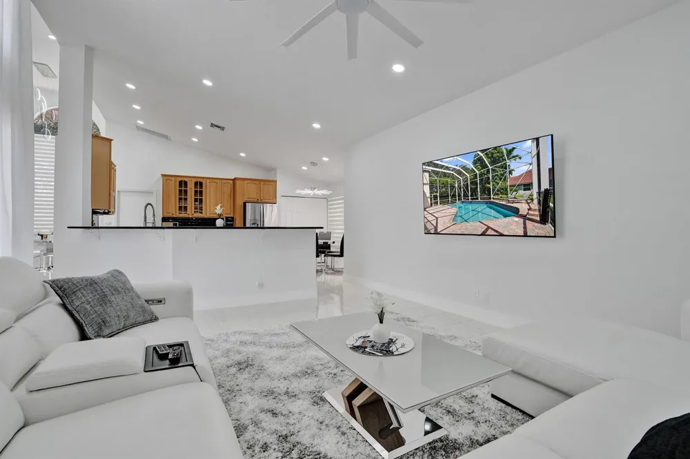 6020 NW 61ST Manor Parkland, FL 33067