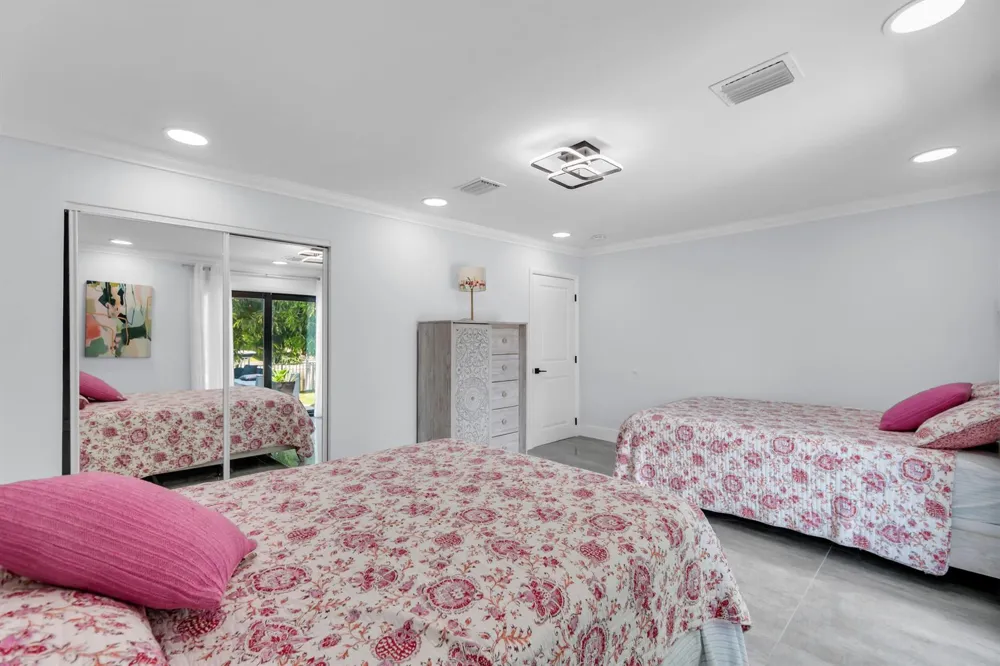 2121 NE 29TH STREET Lighthouse Point, FL 33064
