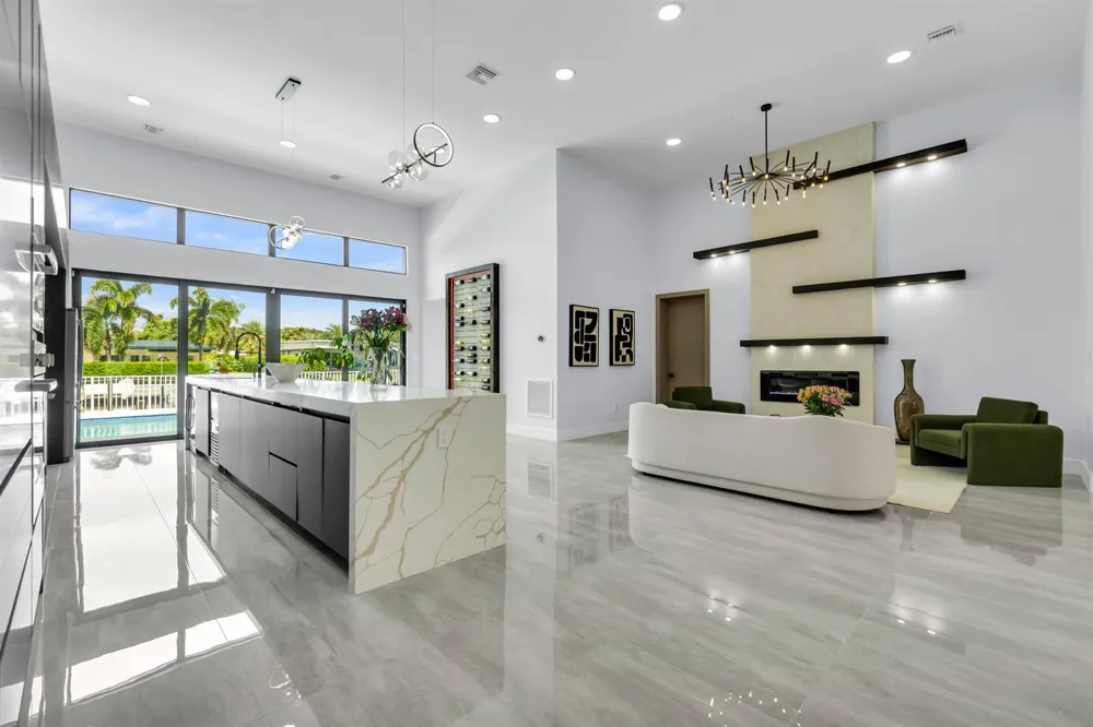 2121 NE 29TH STREET Lighthouse Point, FL 33064