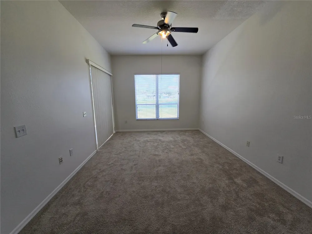 15305 PALOMAPARK LANE Lithia, FL 33547