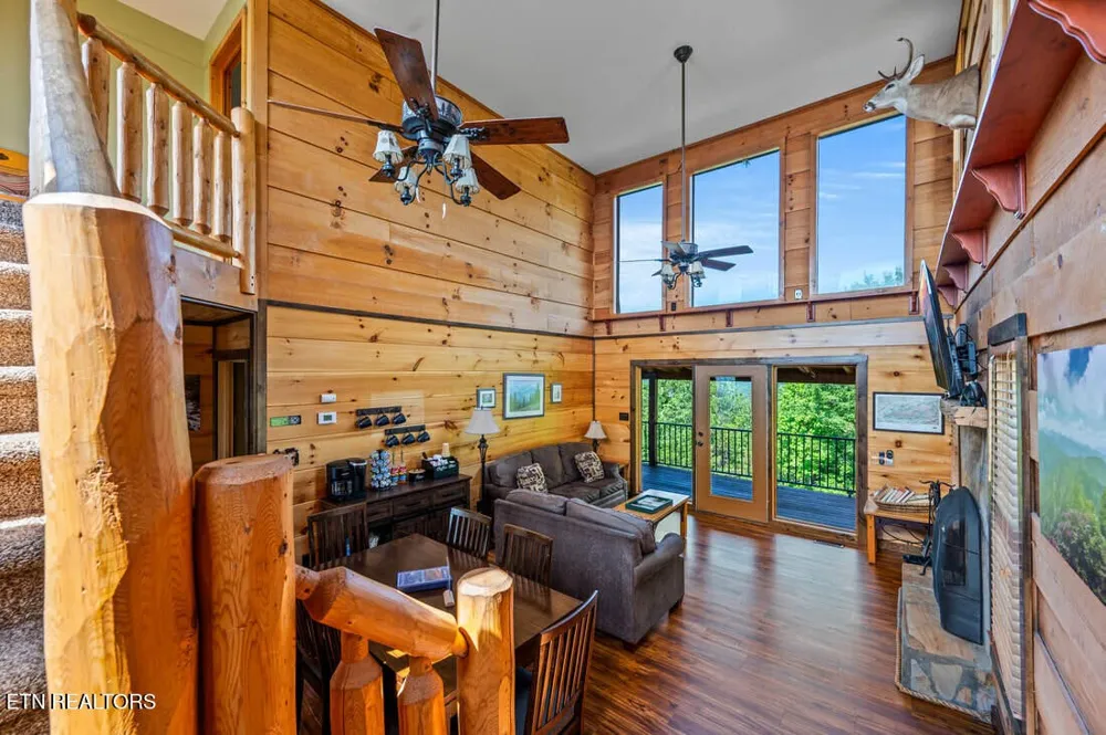 3654 Buckeye Knob Way Sevierville, TN 37862
