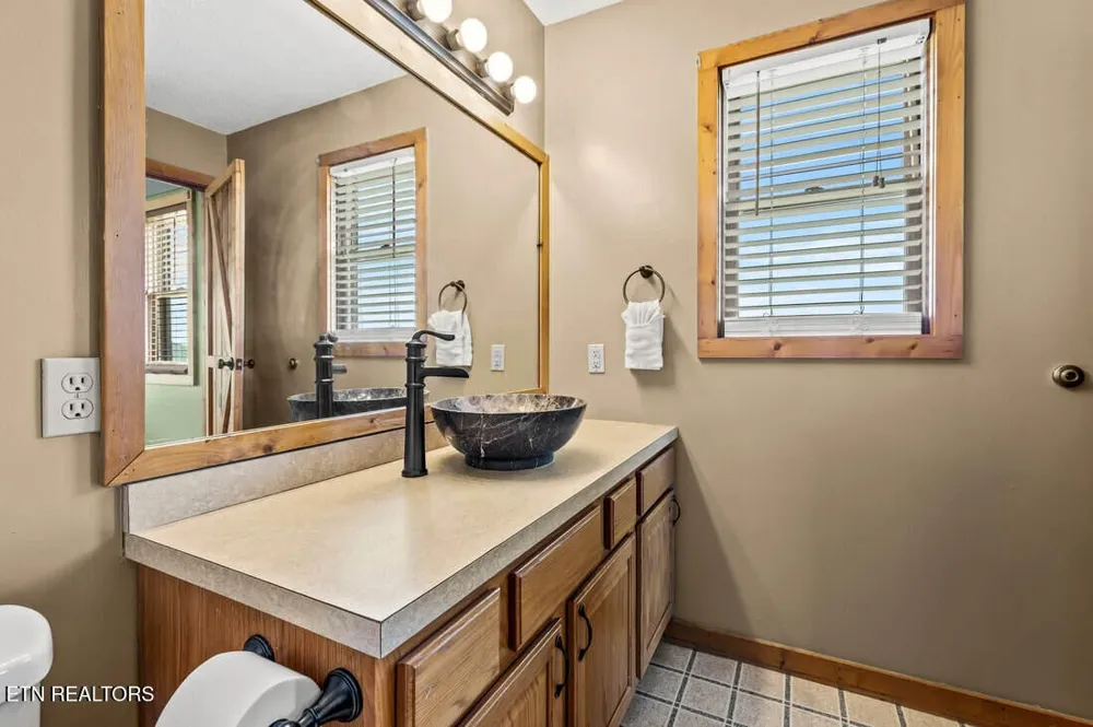 3654 Buckeye Knob Way Sevierville, TN 37862