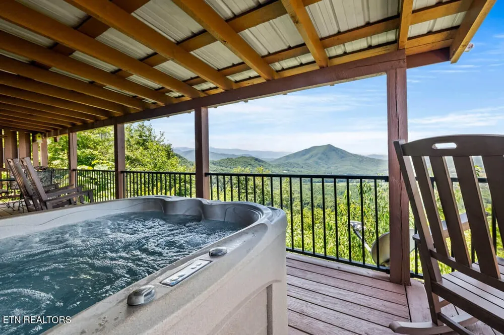 3654 Buckeye Knob Way Sevierville, TN 37862