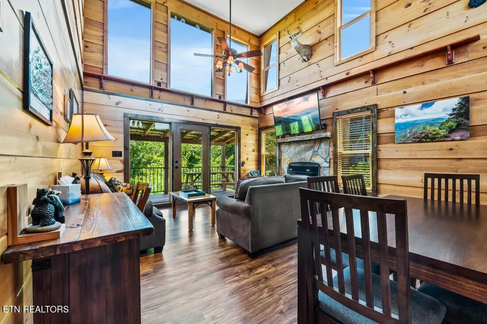 3654 Buckeye Knob Way Sevierville, TN 37862