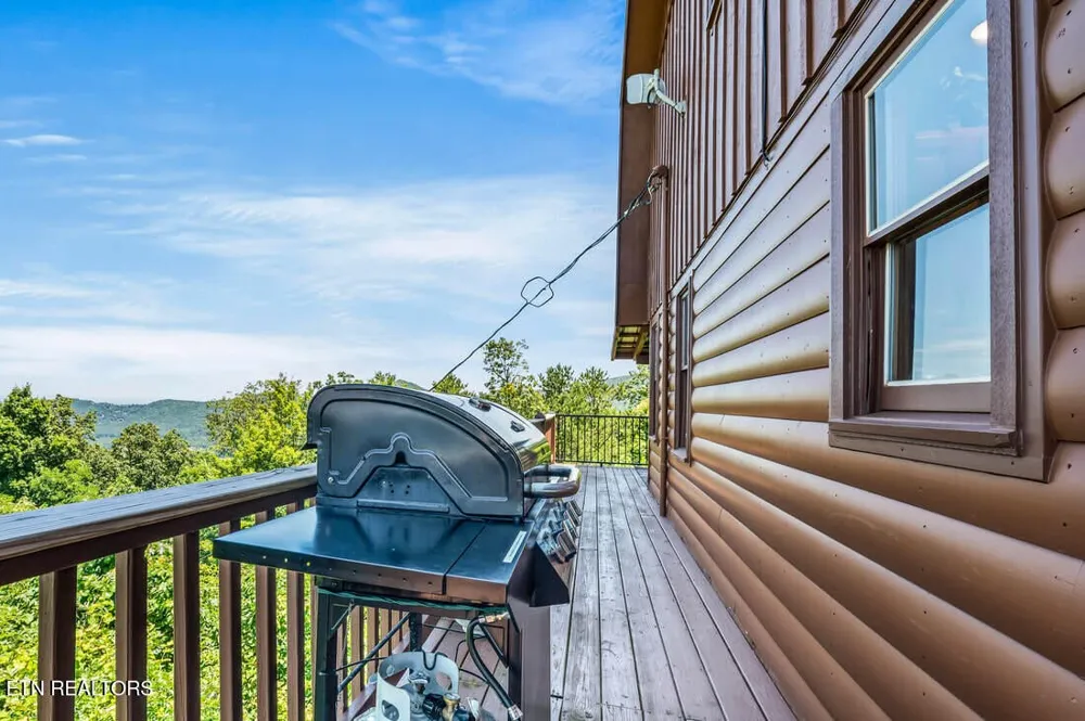 3654 Buckeye Knob Way Sevierville, TN 37862