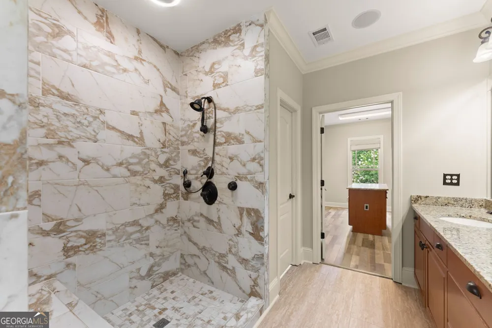 1178 Antrim Glen DR Hoschton, GA 30548