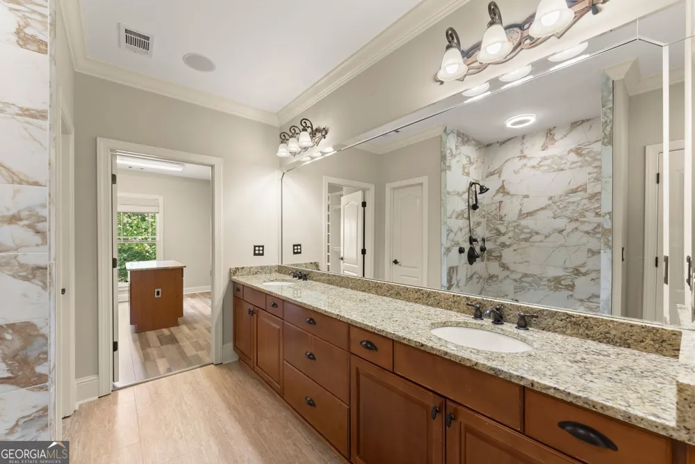 1178 Antrim Glen DR Hoschton, GA 30548