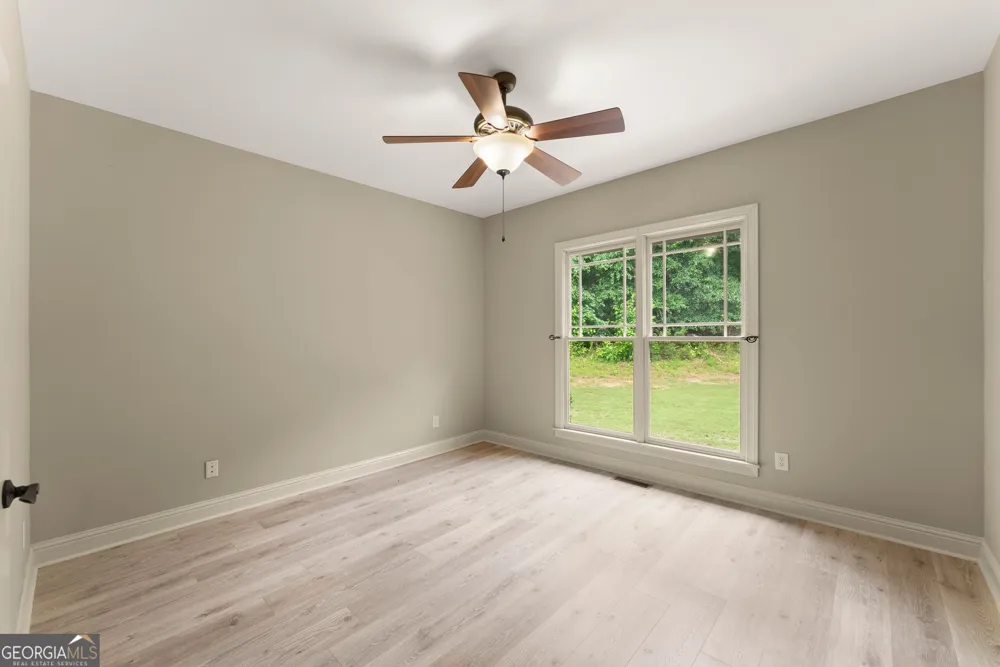 1178 Antrim Glen DR Hoschton, GA 30548