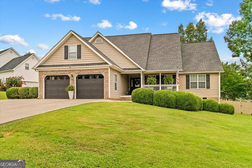 209 Vineyard DR Tunnel Hill, GA 30755