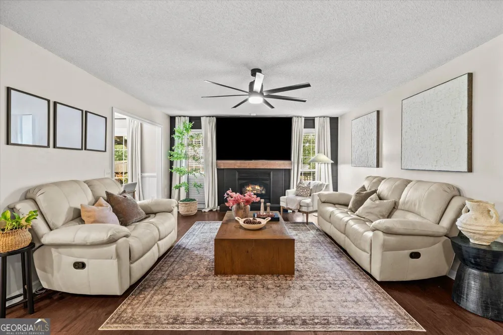 209 Vineyard DR Tunnel Hill, GA 30755