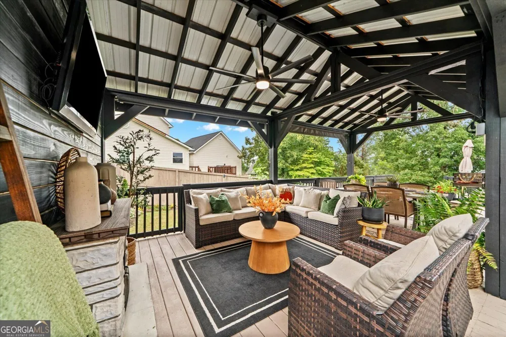 209 Vineyard DR Tunnel Hill, GA 30755