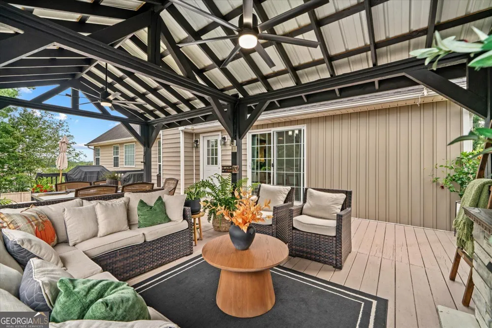 209 Vineyard DR Tunnel Hill, GA 30755