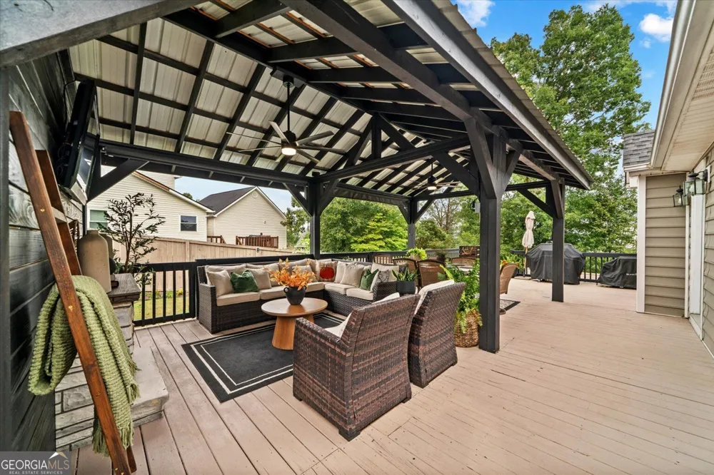 209 Vineyard DR Tunnel Hill, GA 30755