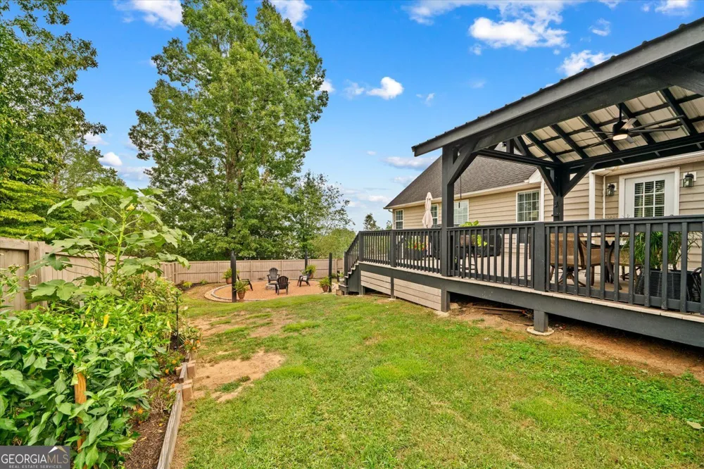 209 Vineyard DR Tunnel Hill, GA 30755