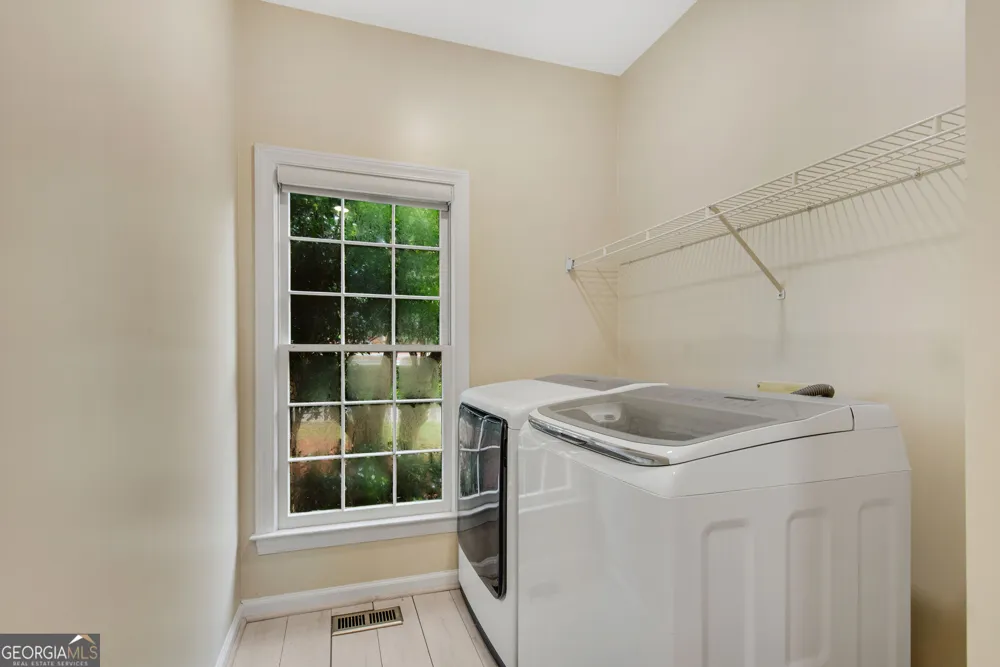 505 Middleton PL Roswell, GA 30075