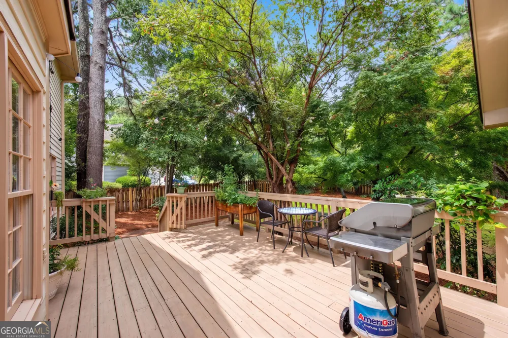 505 Middleton PL Roswell, GA 30075