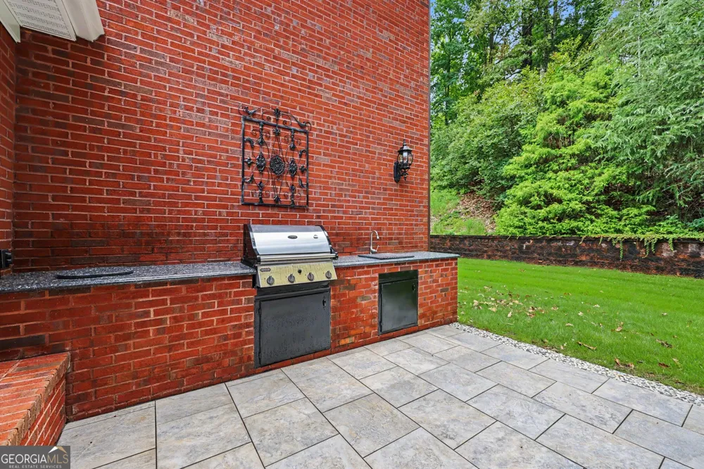 272 Glen Lake DR Hoschton, GA 30548