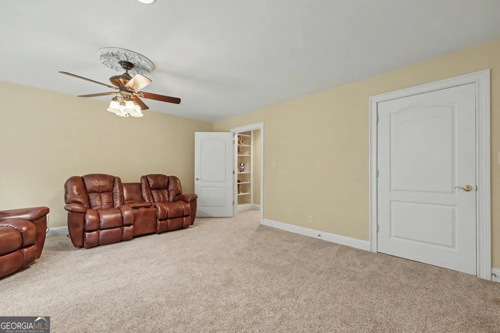 272 Glen Lake DR Hoschton, GA 30548