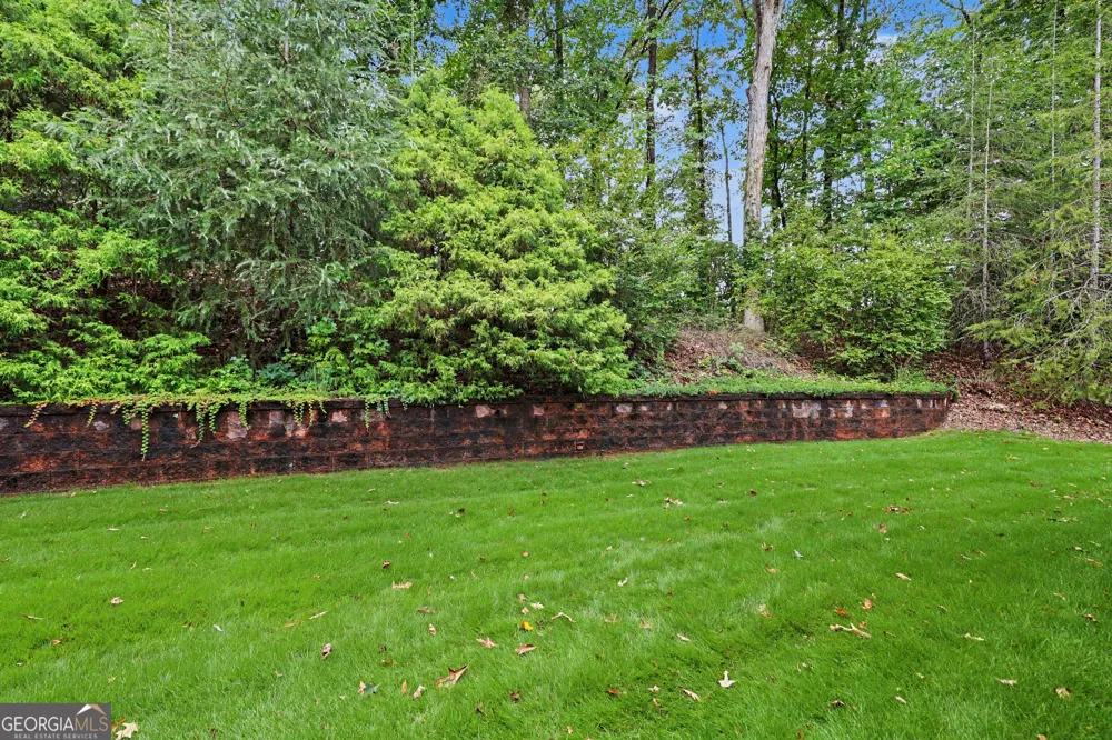 272 Glen Lake DR Hoschton, GA 30548