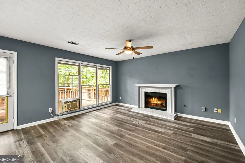 3270 Dogwood DR Powder Springs, GA 30127