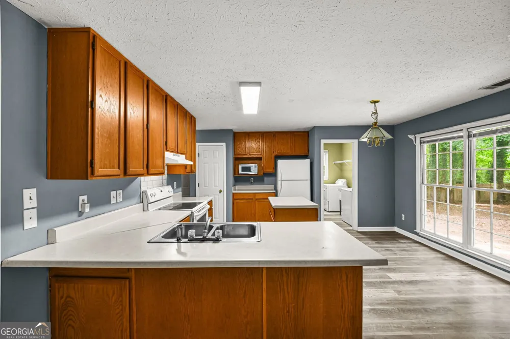 3270 Dogwood DR Powder Springs, GA 30127