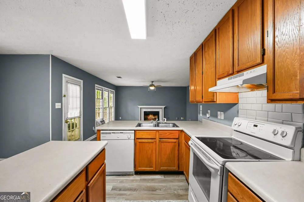 3270 Dogwood DR Powder Springs, GA 30127
