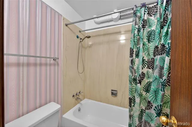 384 S Ironton Street #211 Aurora, CO 80012
