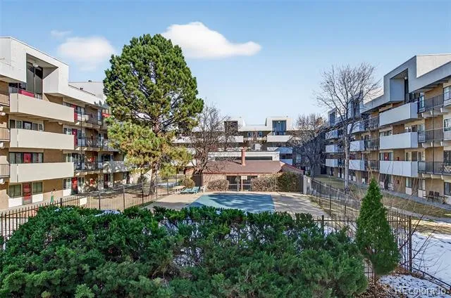 384 S Ironton Street #211 Aurora, CO 80012