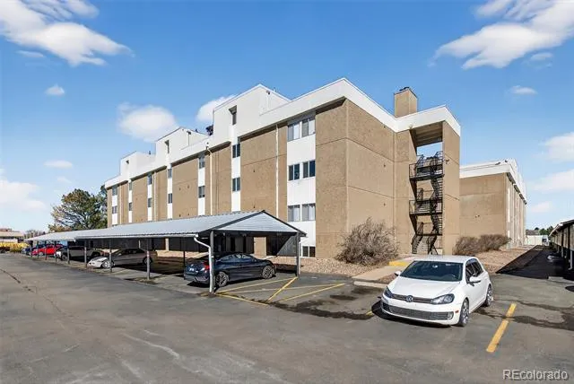 384 S Ironton Street #211 Aurora, CO 80012