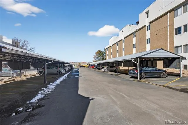 384 S Ironton Street #211 Aurora, CO 80012