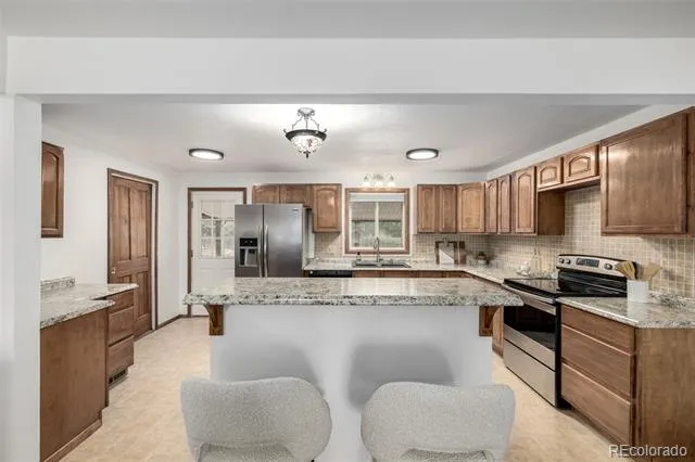 10095 W 41st Avenue Wheat Ridge, CO 80033