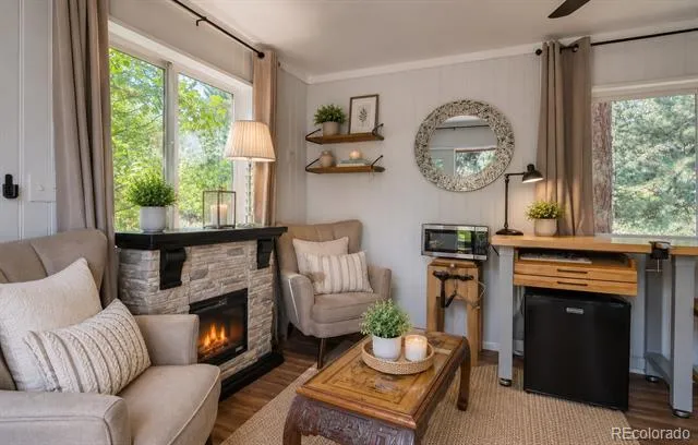 4693 Cheyenne Drive Larkspur, CO 80118