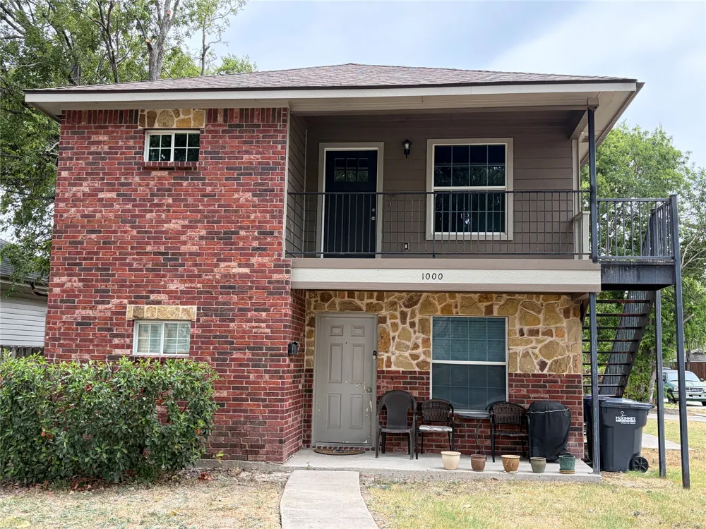 1000 Throckmorton Street #A,B McKinney, TX 75069