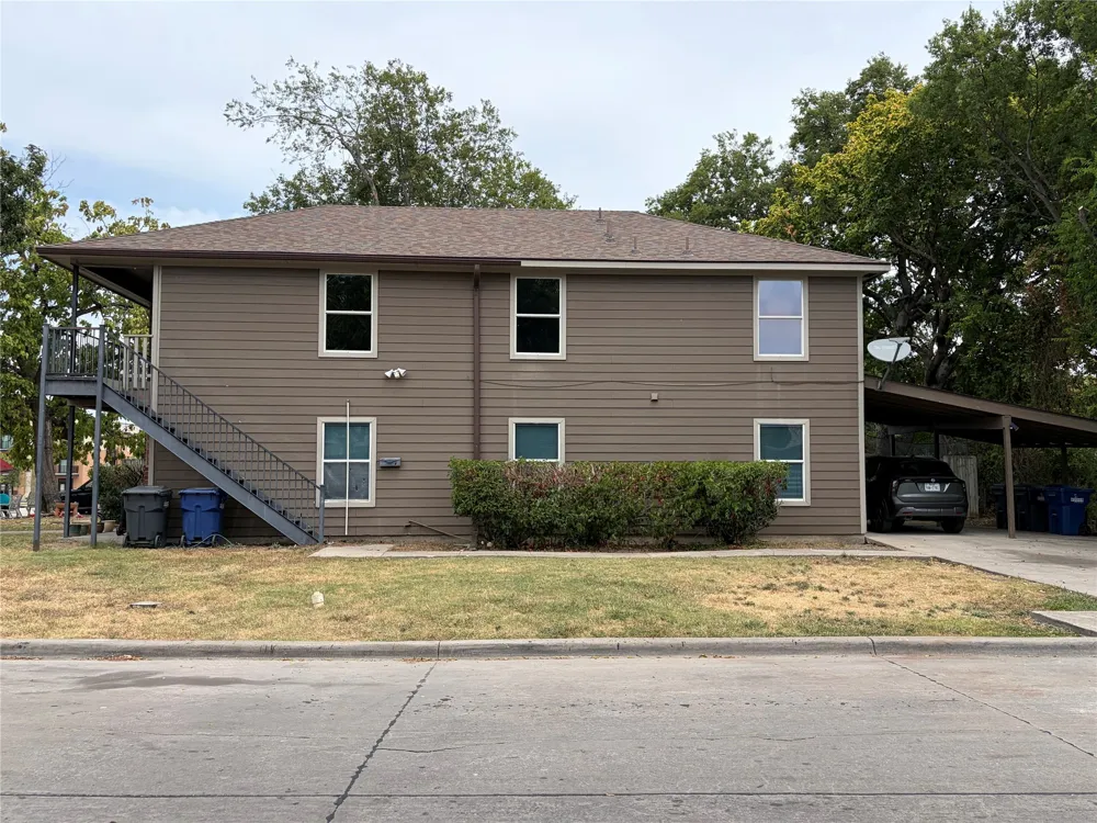 1000 Throckmorton Street #A,B McKinney, TX 75069
