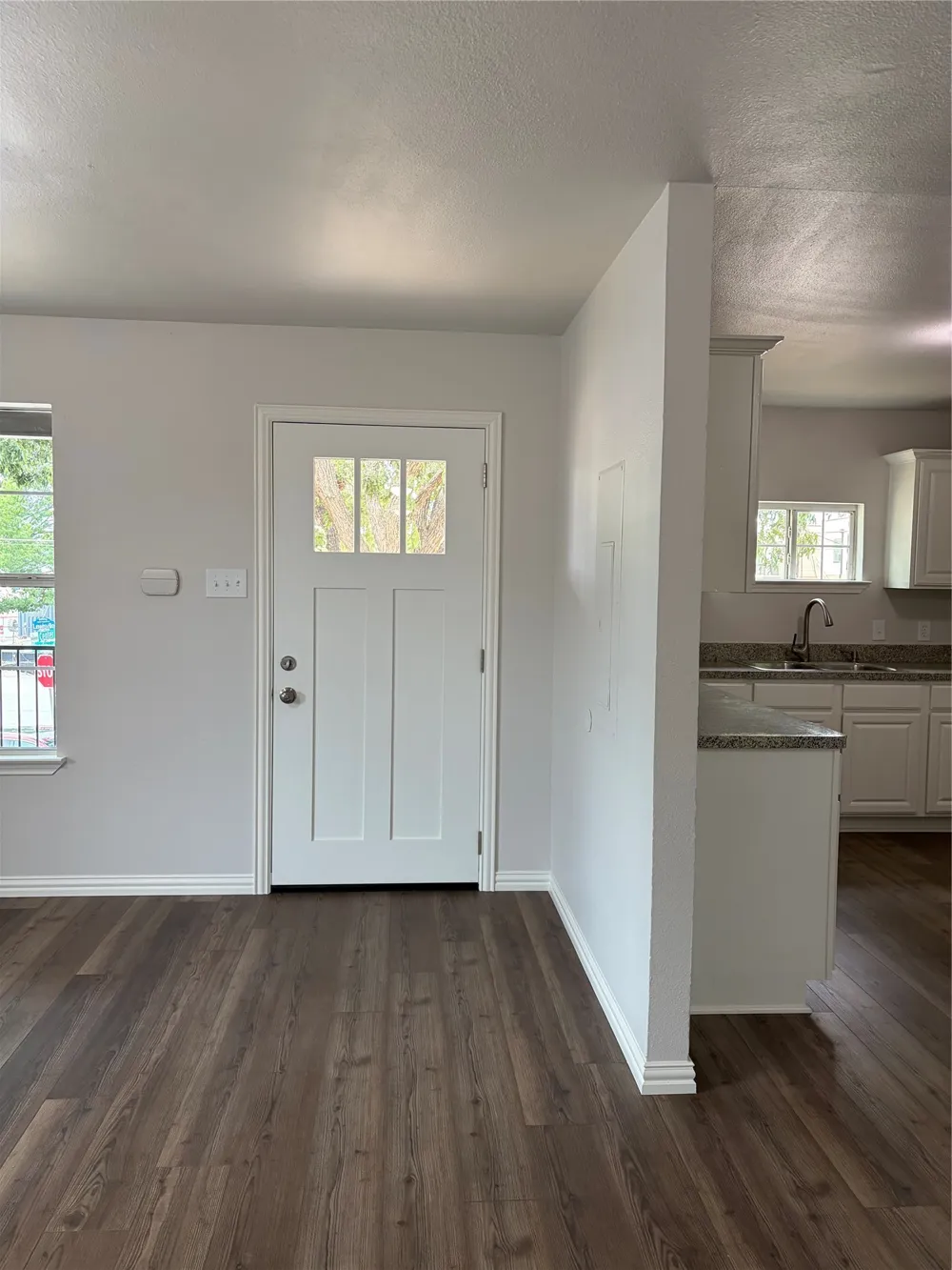 1000 Throckmorton Street #A,B McKinney, TX 75069