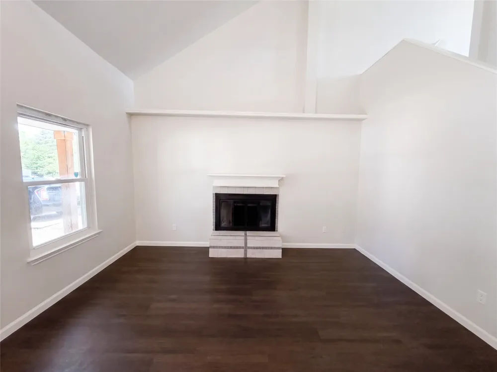 108 Marvin Gardens Waxahachie, TX 75165