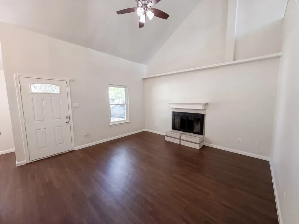 108 Marvin Gardens Waxahachie, TX 75165