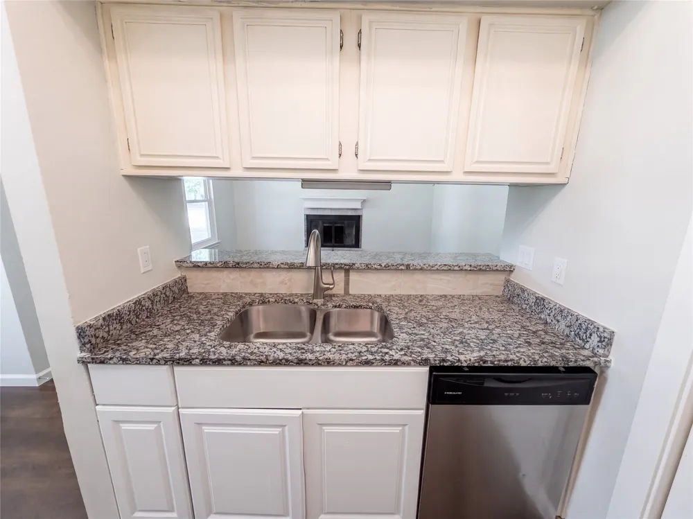 108 Marvin Gardens Waxahachie, TX 75165