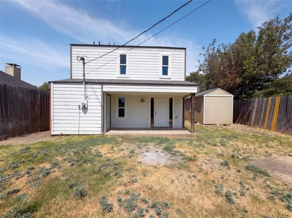 108 Marvin Gardens Waxahachie, TX 75165