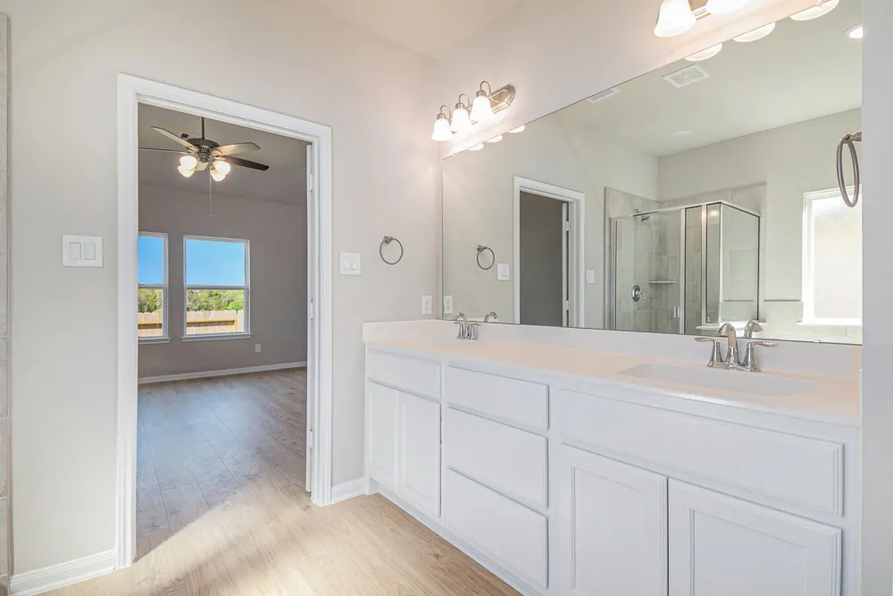 11123 Lulu Lane Willis, TX 77318