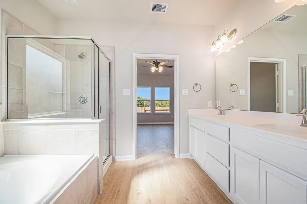 11123 Lulu Lane Willis, TX 77318