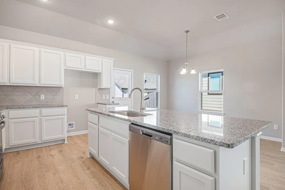 11123 Lulu Lane Willis, TX 77318