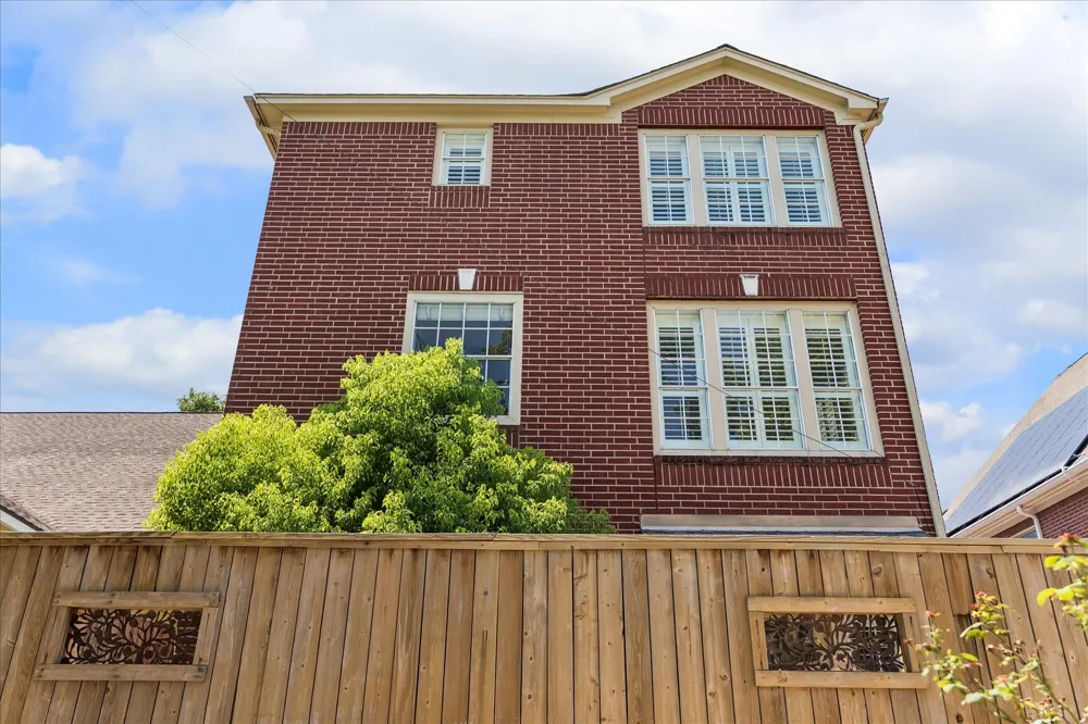 1518 Park Street Houston, TX 77019