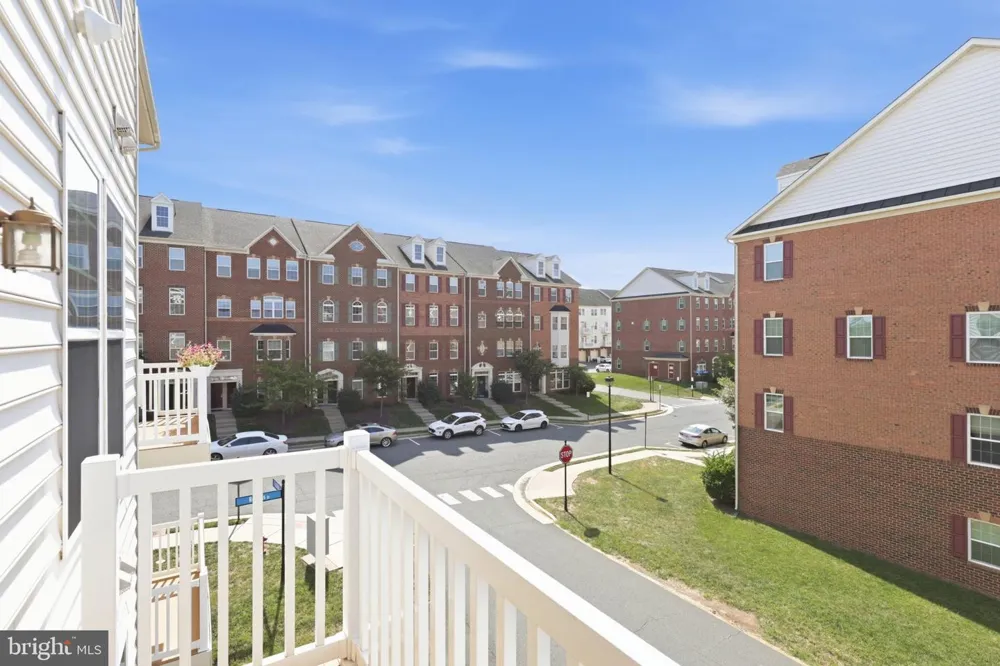 43860 ARTSMITH TERRACE Ashburn, VA 20147