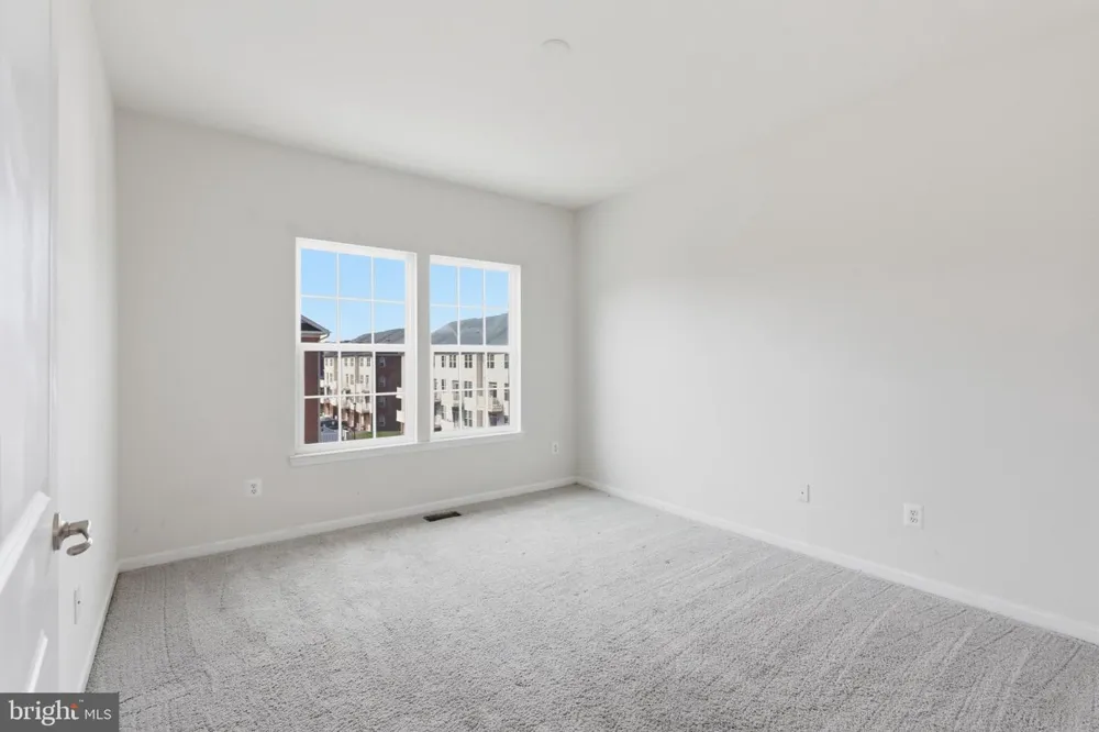 43860 ARTSMITH TERRACE Ashburn, VA 20147