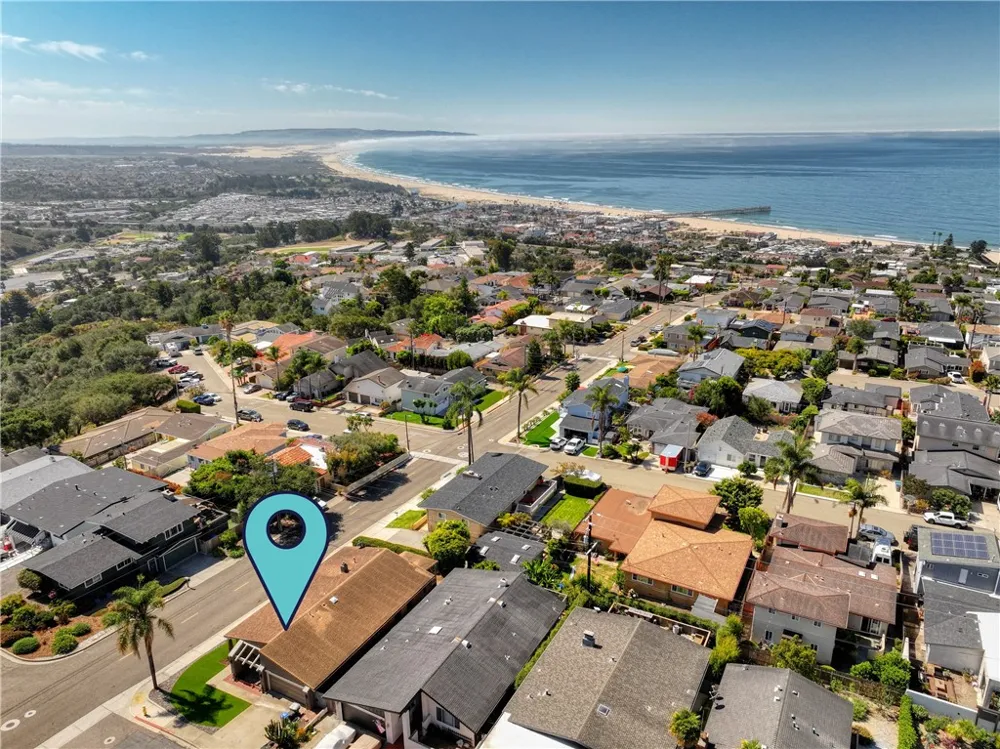 901 Visalia Street Pismo Beach, CA 93449