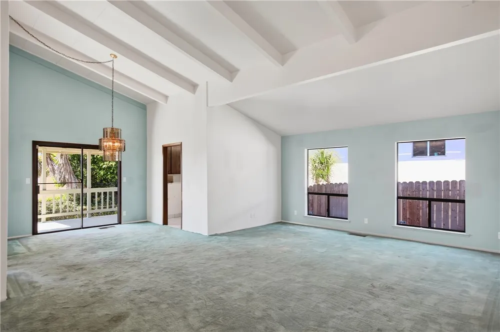 901 Visalia Street Pismo Beach, CA 93449