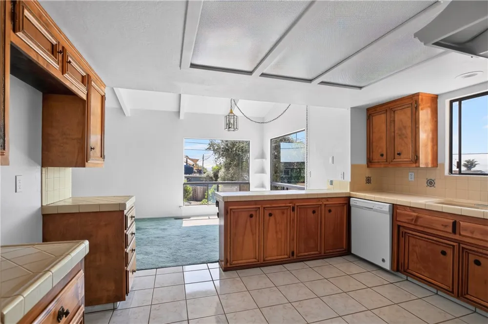 901 Visalia Street Pismo Beach, CA 93449