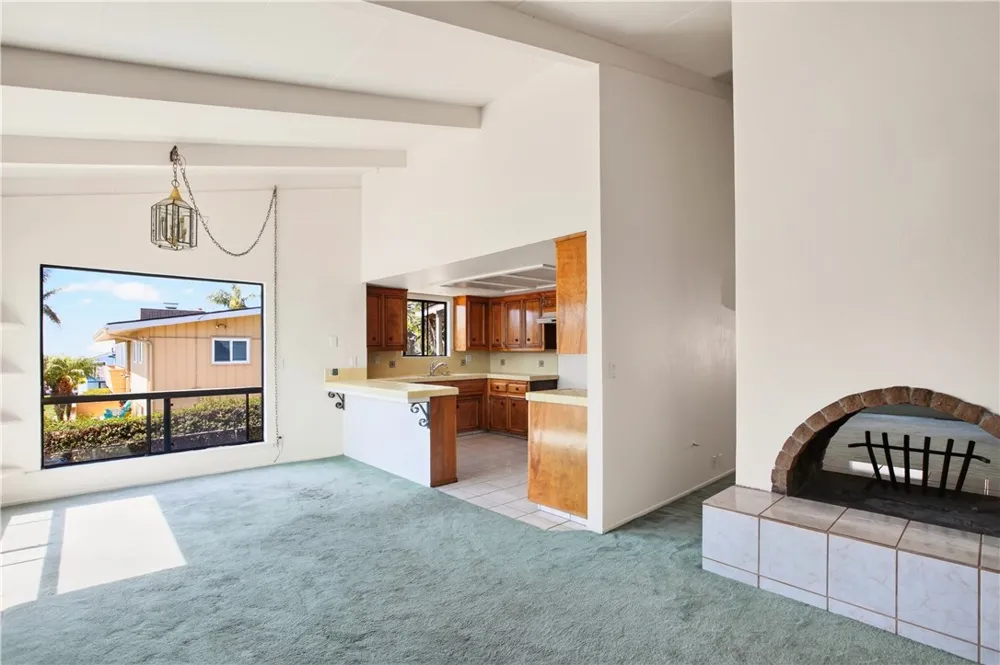901 Visalia Street Pismo Beach, CA 93449